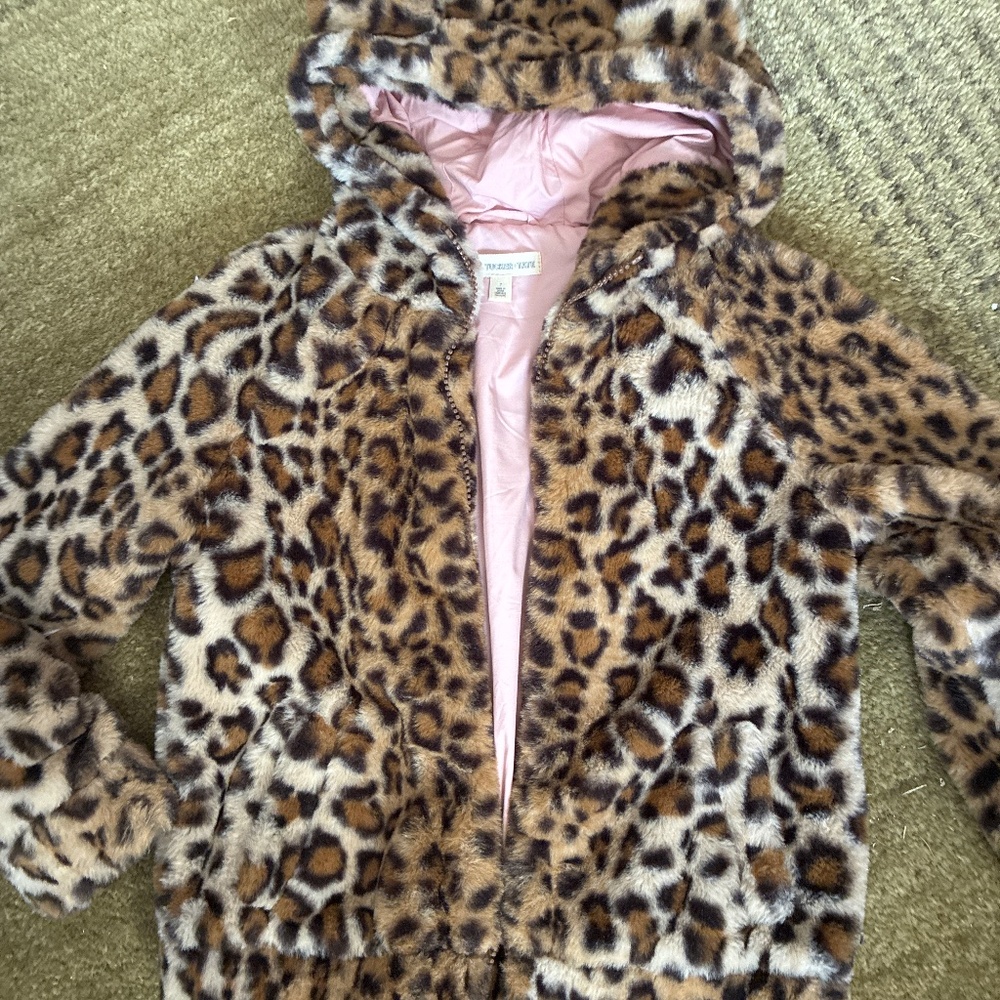 Girls Tucker + Tate Faux Leopard Coat sz 7